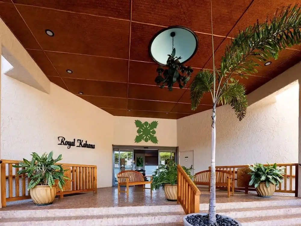 Kahana Oceanfront Gem w Gym Pool AC Comfort Walk to Dining