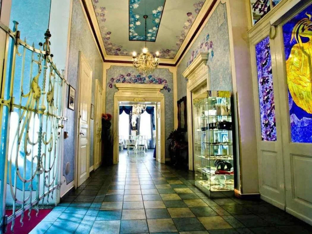Hotel William