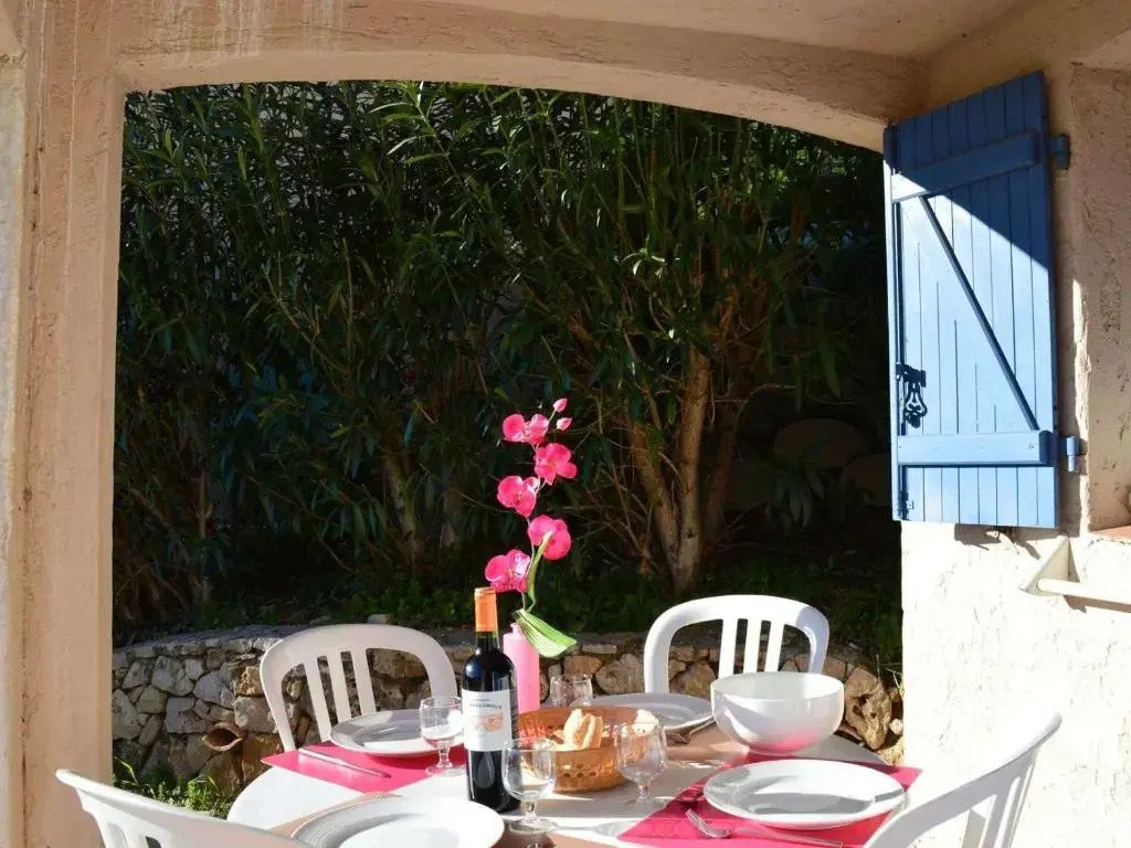 Appartement Les Issambres, 2 pièces, 6 personnes - FR-1-226-389