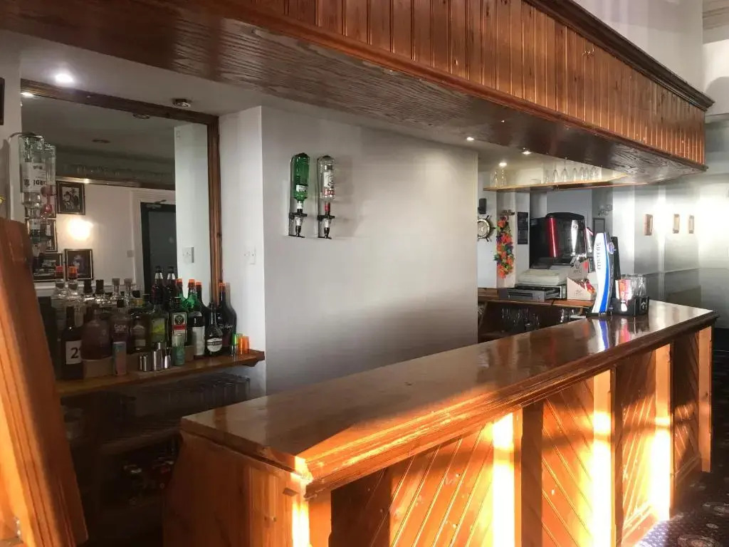 Canasta Hotel