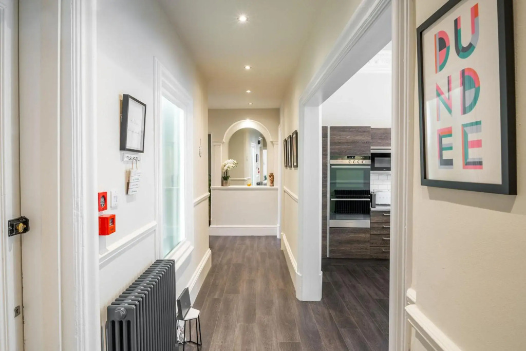 Cordis Apartment