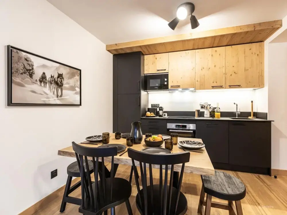 Apartment in La Chapelle Near Ski Lift
