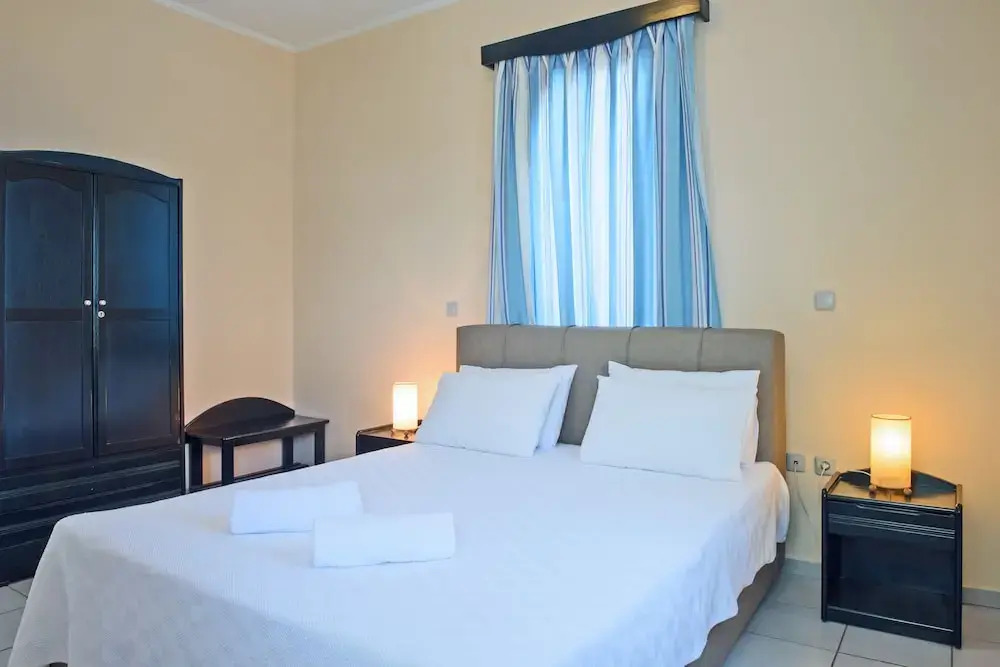 Sea Breeze Apartments Chios