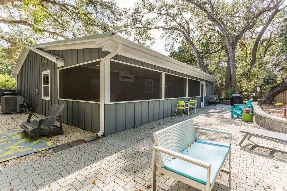1157 College by Hodnett Cooper