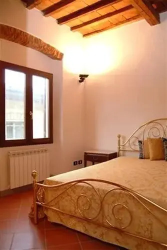 Suite 28