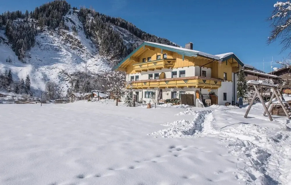 Amazing Apartment in Rauris With 2 Bedrooms and Wifi