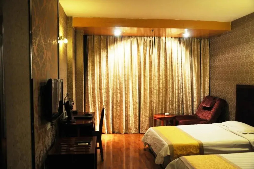 Xinji Holiday Hotel