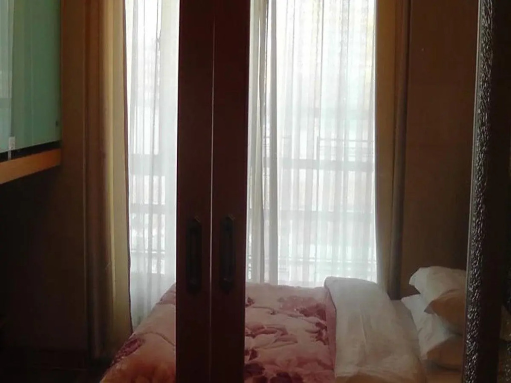 Shanghai Luminous Modern Universe Apartment Hotel