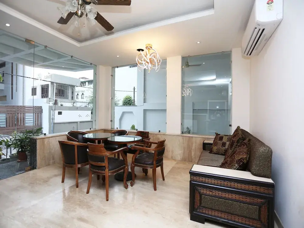OYO 15384 Hotel New anand palace