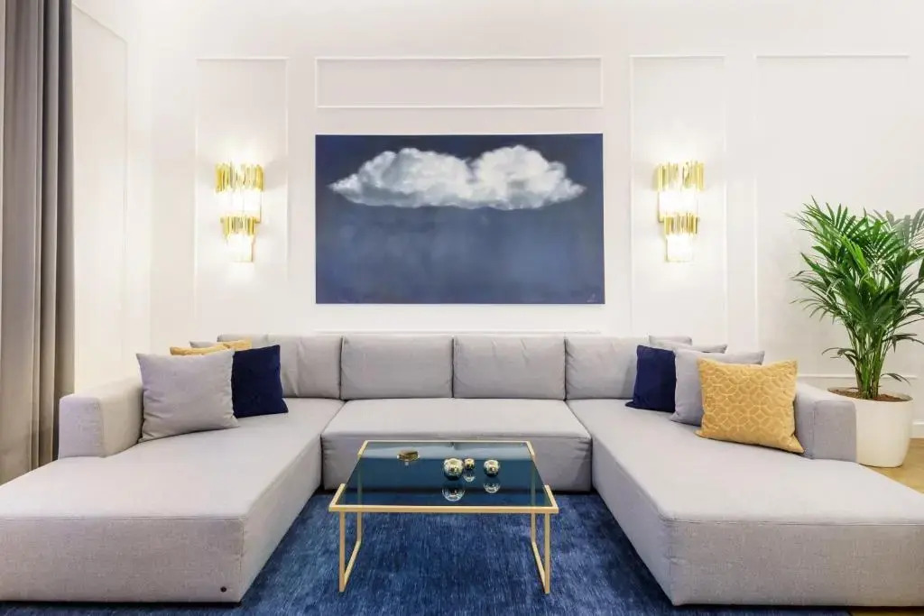 Broadway Residence