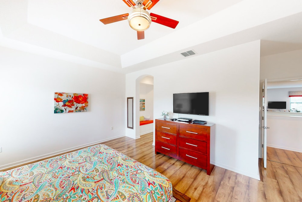Gated-entry Townhome With Private Pool, Patio, Game Room, AC, & W/D