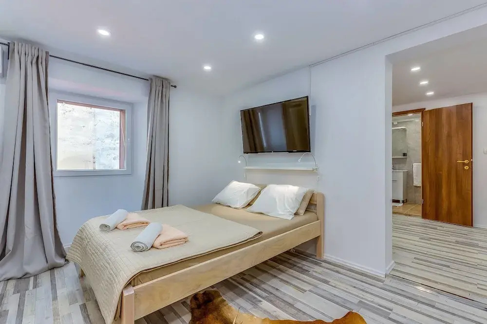 Small, sweet & cosy apartments
