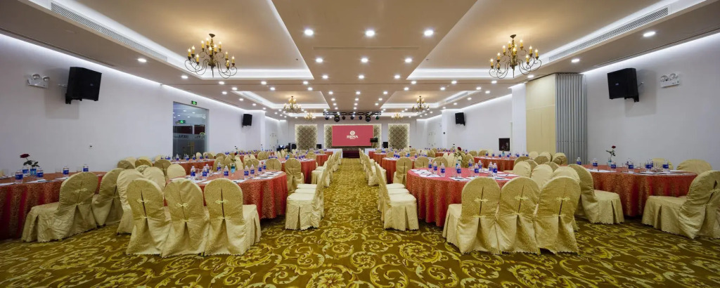 Nha VIET Nha Trang Hotel