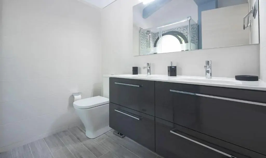 R94 Chalet con piscina privada 20m de la playa Calafell
