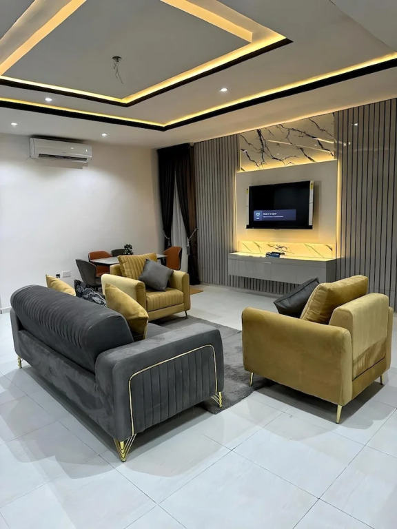Luxury 2 bed Service Apartment at Ikate