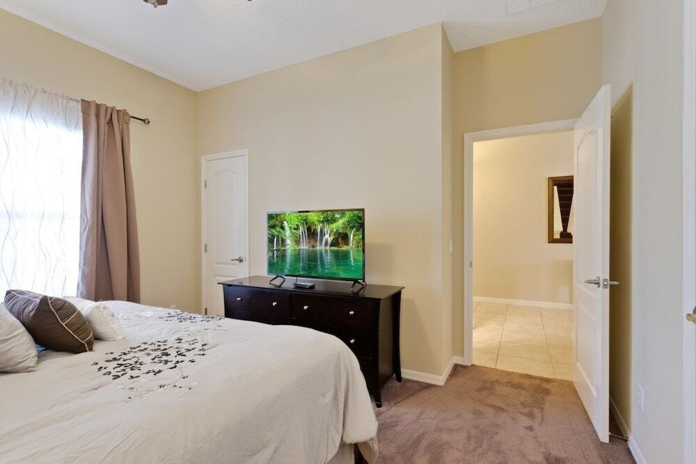 Paradise Palms Resort - 4 BR Townhome Screened Private Pool - FVV 40622