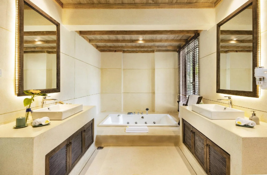 Stelia Beach Resort