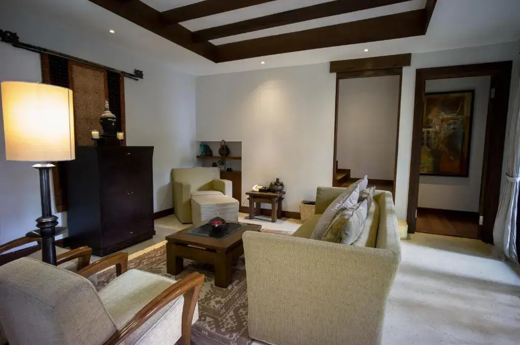 DSriwing Villa Gallery