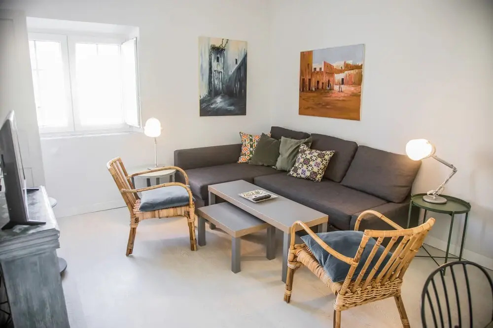 Riverside Central Colon Penthouse