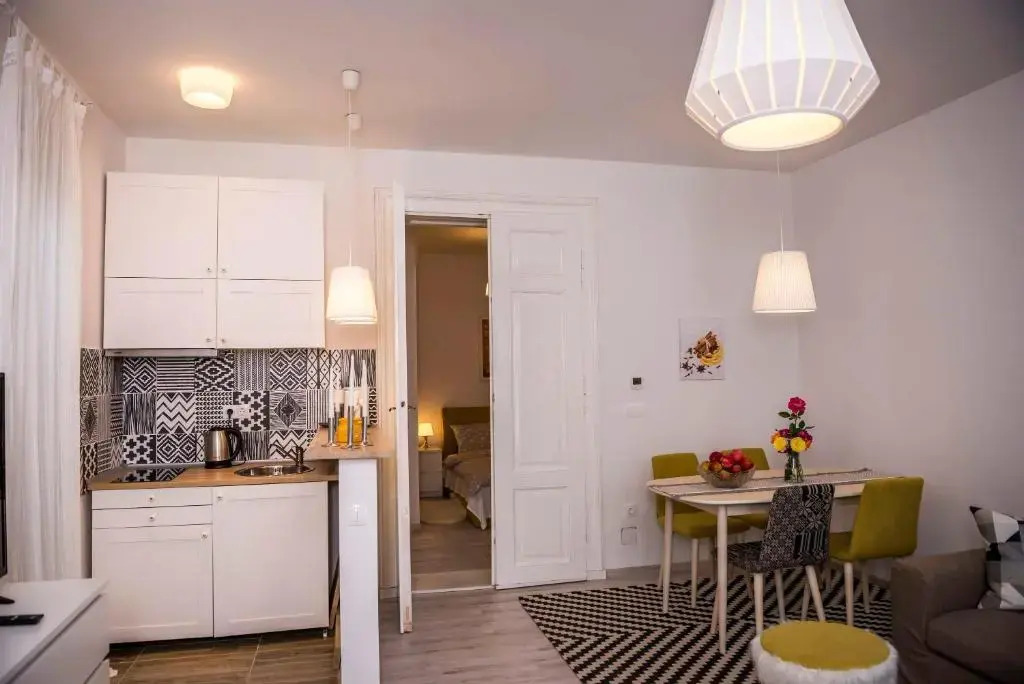 Reghin Guest House