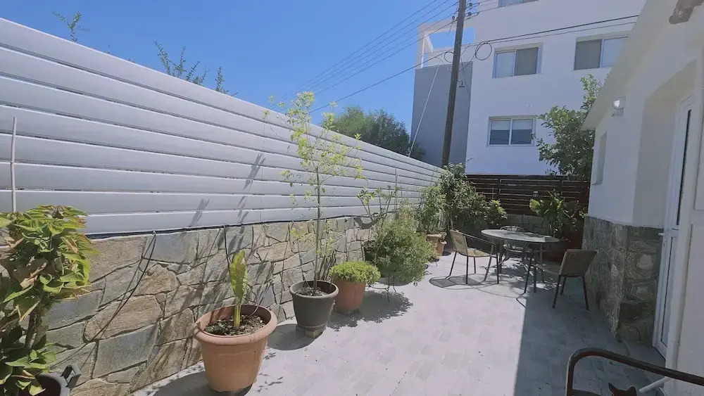 148 Lim- Stay Synergy House