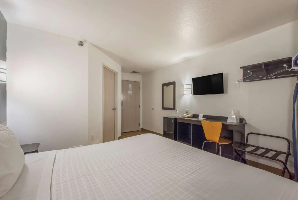 Americas Best Value Inn-Knoxville East