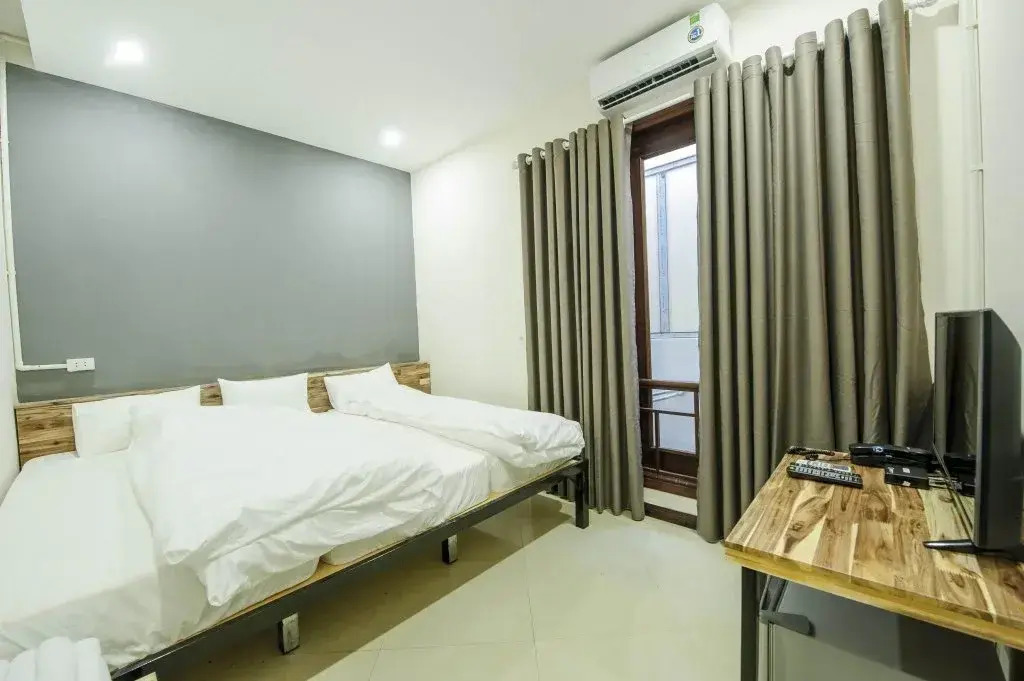 Aurora Central Hanoi Hotel