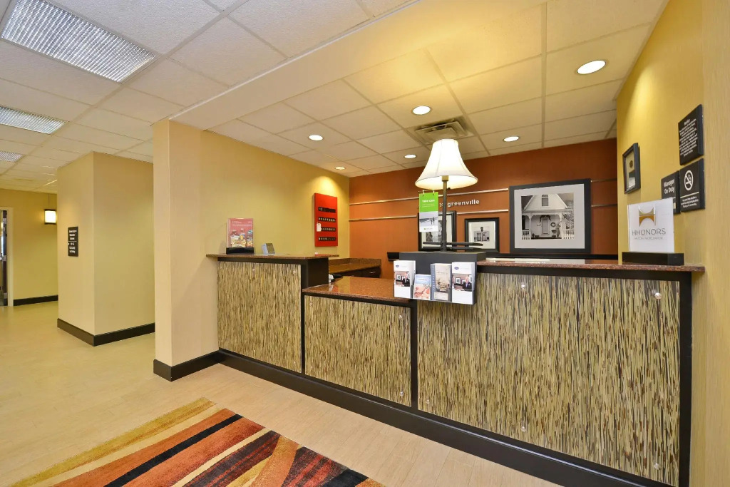 Hampton Inn - Greenville