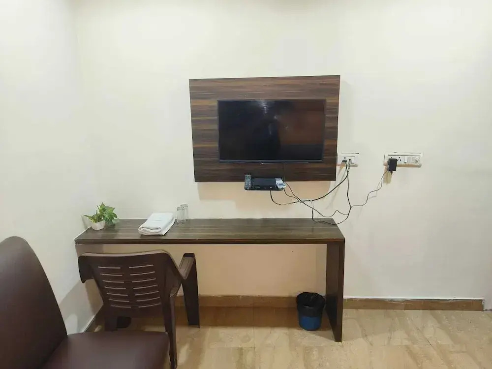 Hotel Airport residency