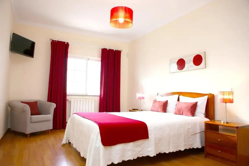 House With 4 Bedrooms in Lagos, With Private Pool, Enclosed Garden and Wifi Near the Beach