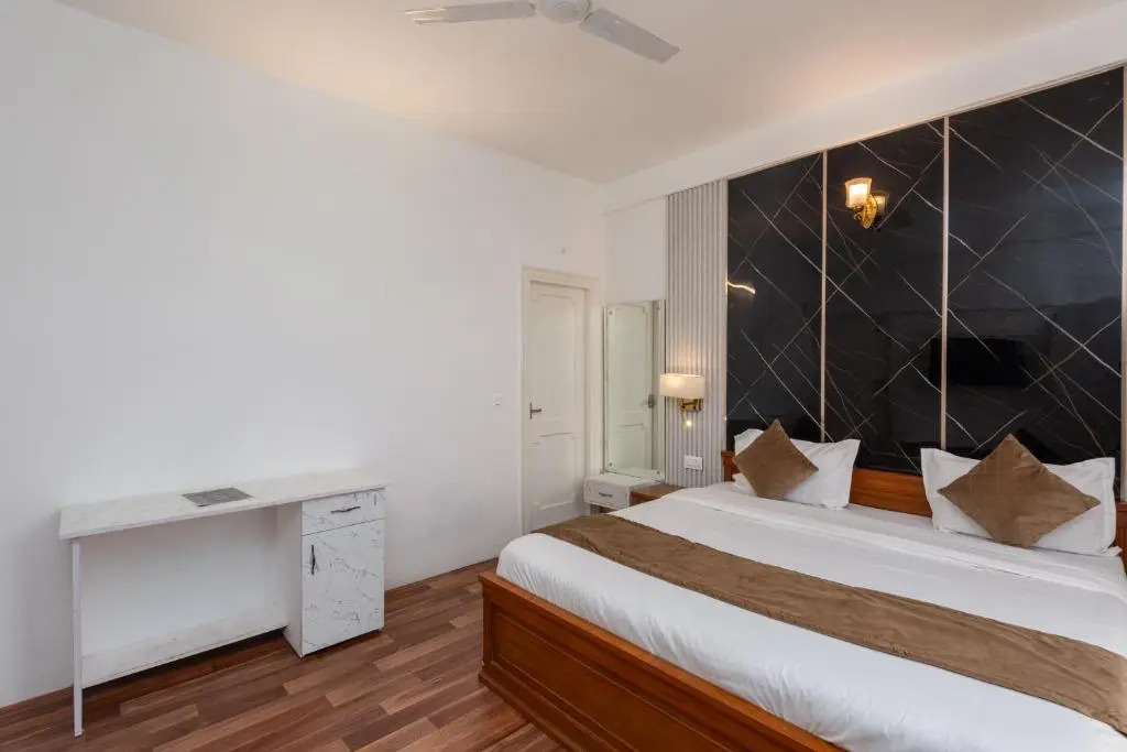 Hotel Mussoorie