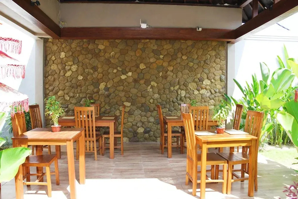 Airy Seminyak Kerobokan Tangkuban Perahu Tunjung Dua Bali