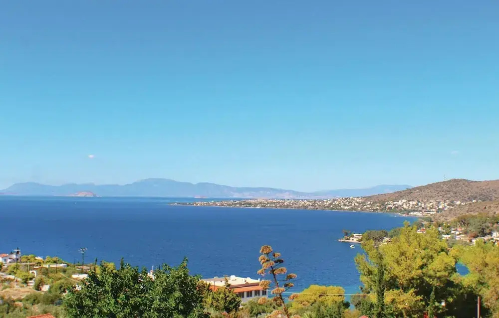 Awesome Home in Perdika With Wifi and 5 Bedrooms
