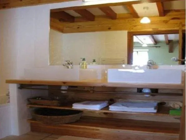 Logis Hôtel Auberge de la Hulotte