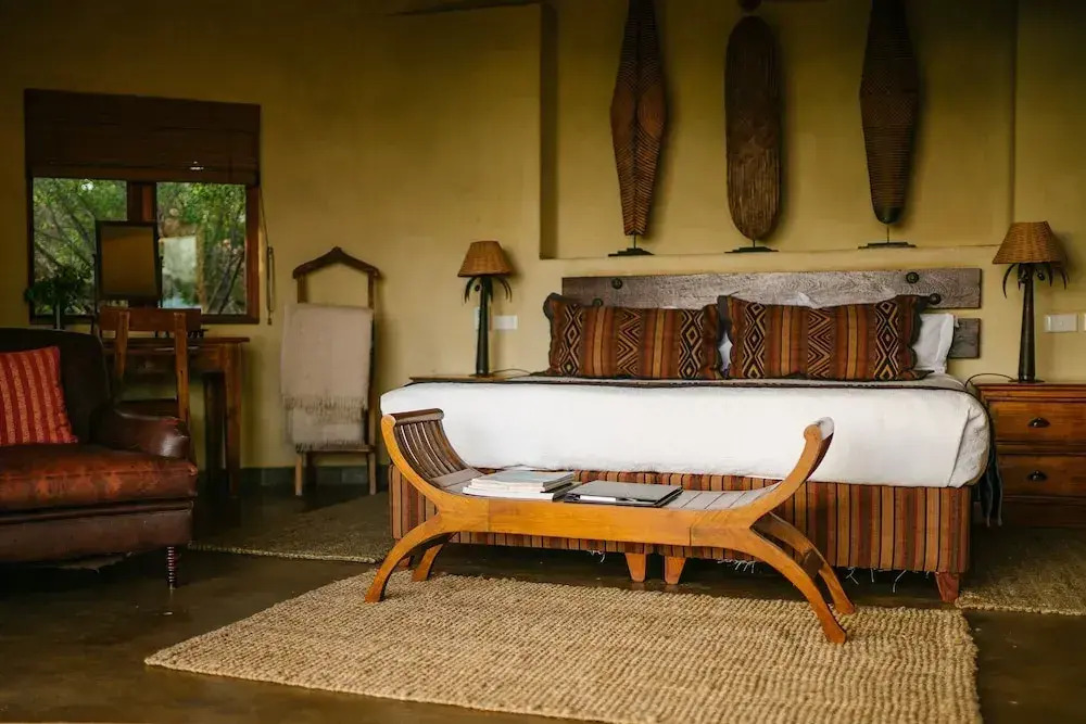 Nedile Lodge