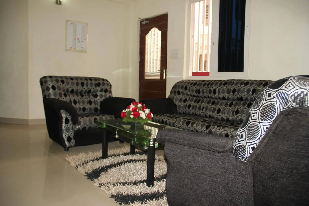 Sunray Hotel