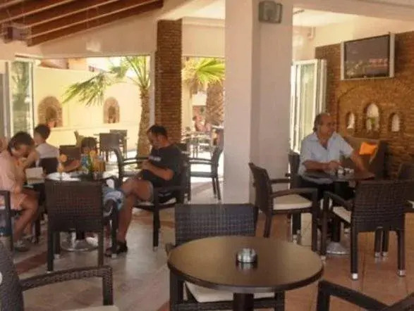Mythos Beach Hotel