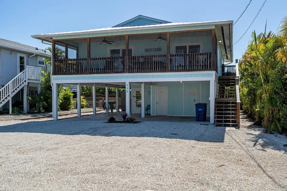 258 Ostego Lazy Lobster Manor by Coastal Vacation Properties