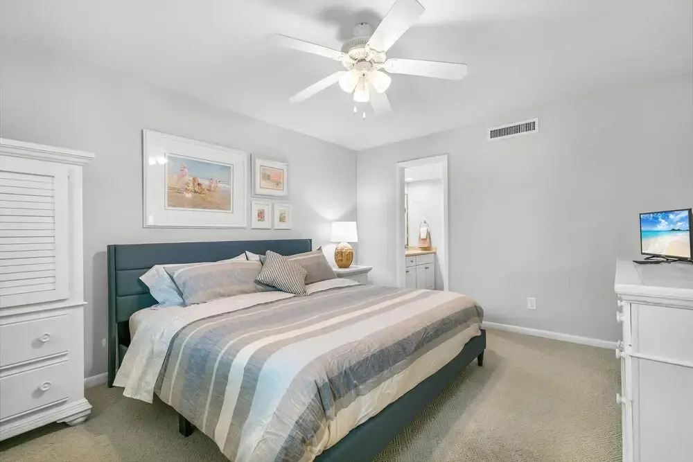 Seaview 109 Marco Island Vacation Rental 2 Bedrooms 2 Bathrooms Condo