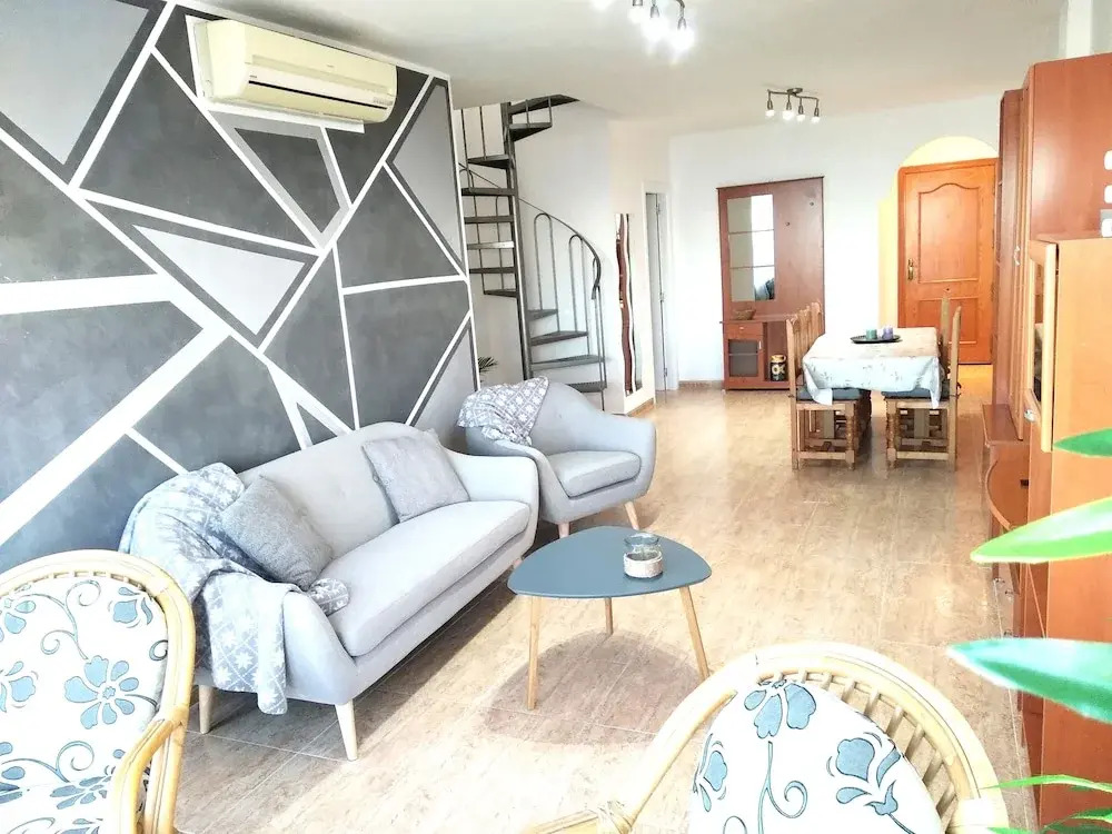 Torrox Costa Super Sunny Apartment With Pool Access, Free Wifi
