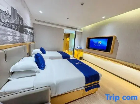 Super 8 Collection Hotel (Longnan Tanchang Guan'egou Branch)
