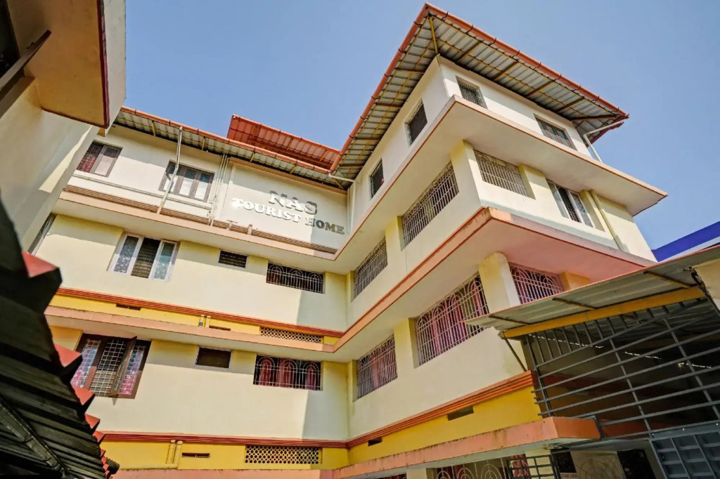 OYO Nas Tourist Home