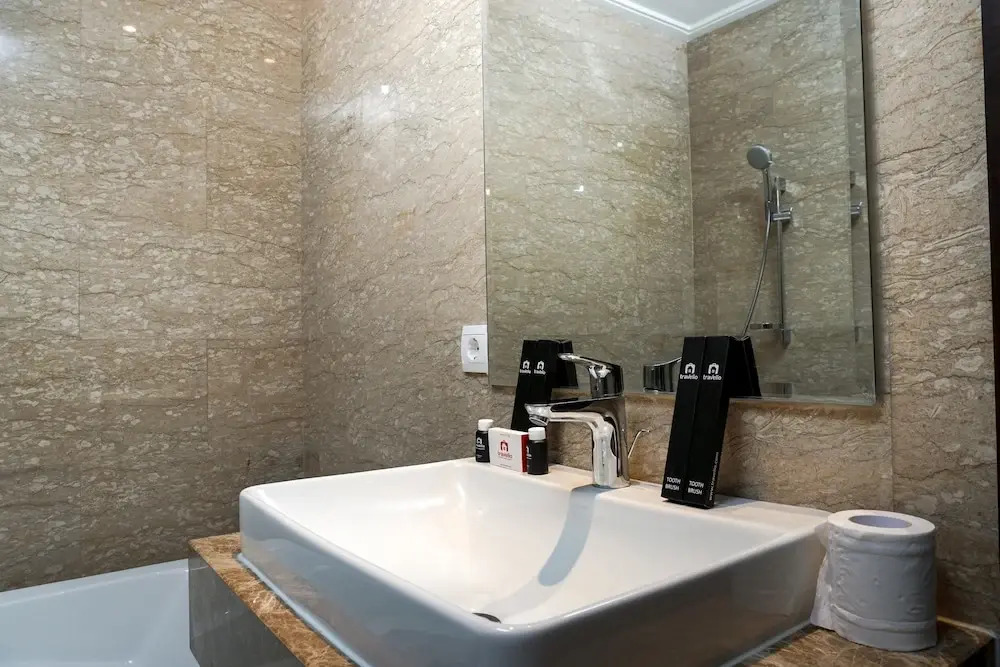2br Menteng Park Apartment Near Jakarta CBD