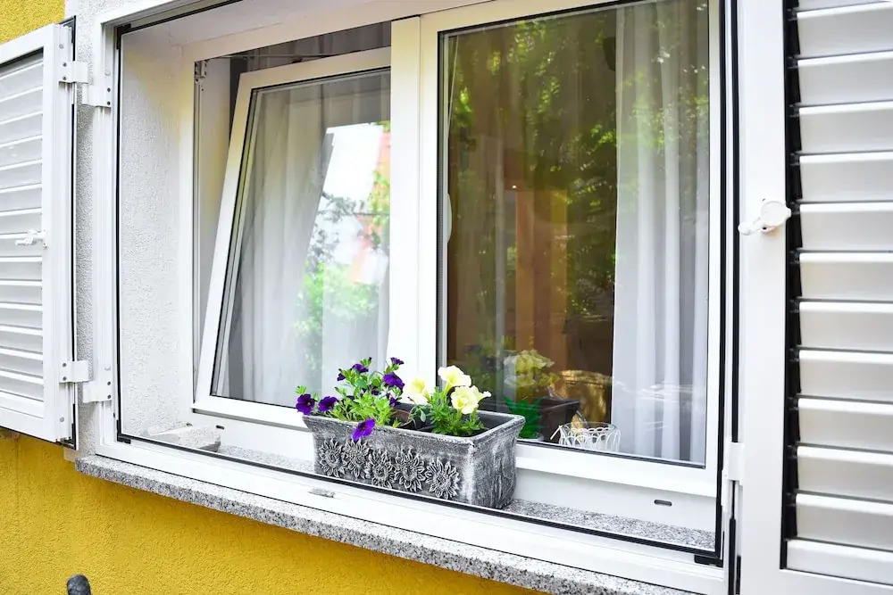 Apartments Milivoj