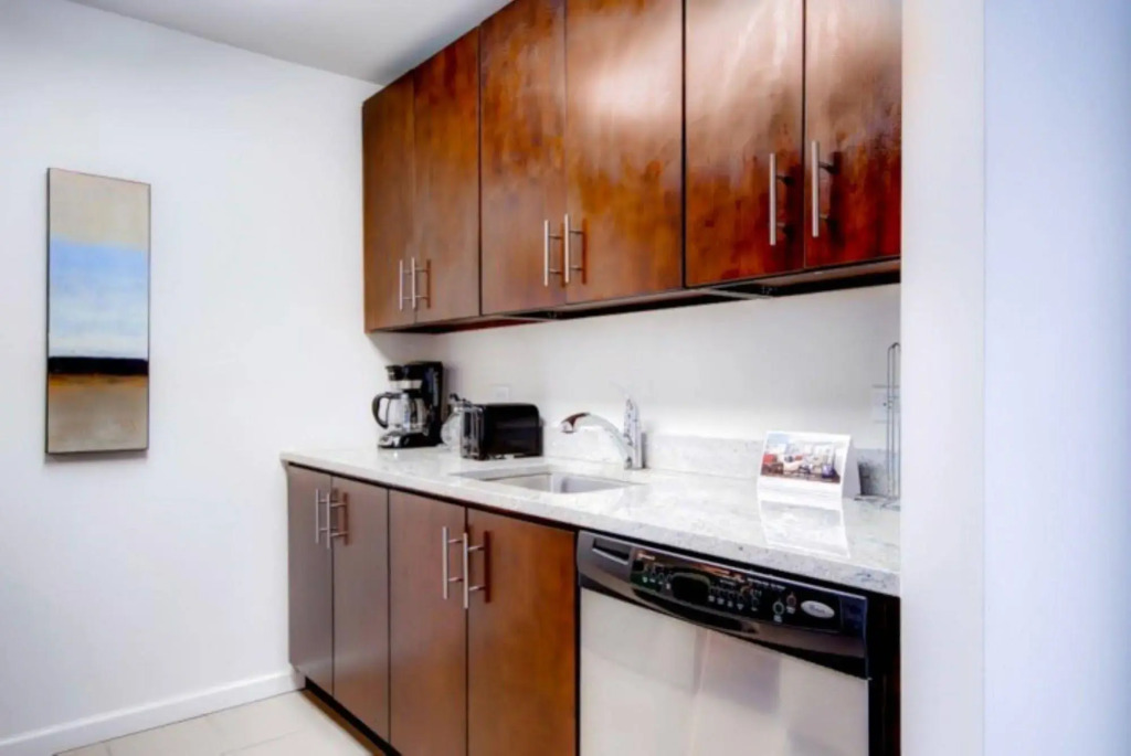 Global Luxury Suites at Westwood