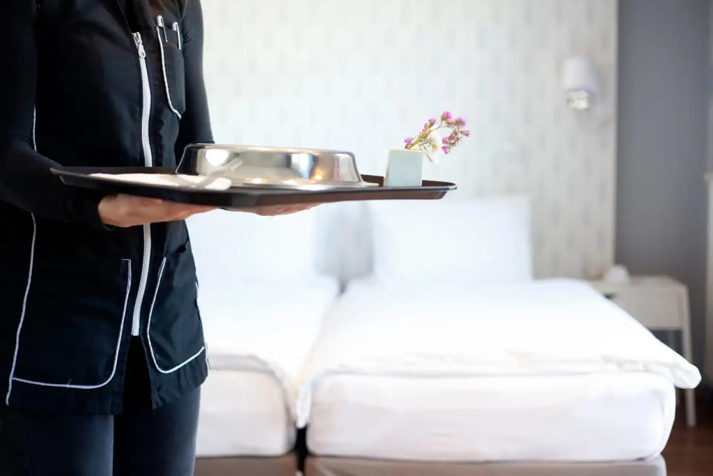 Abc Hotel