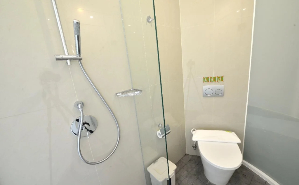 Lamora Kota Lama Surabaya Hotel