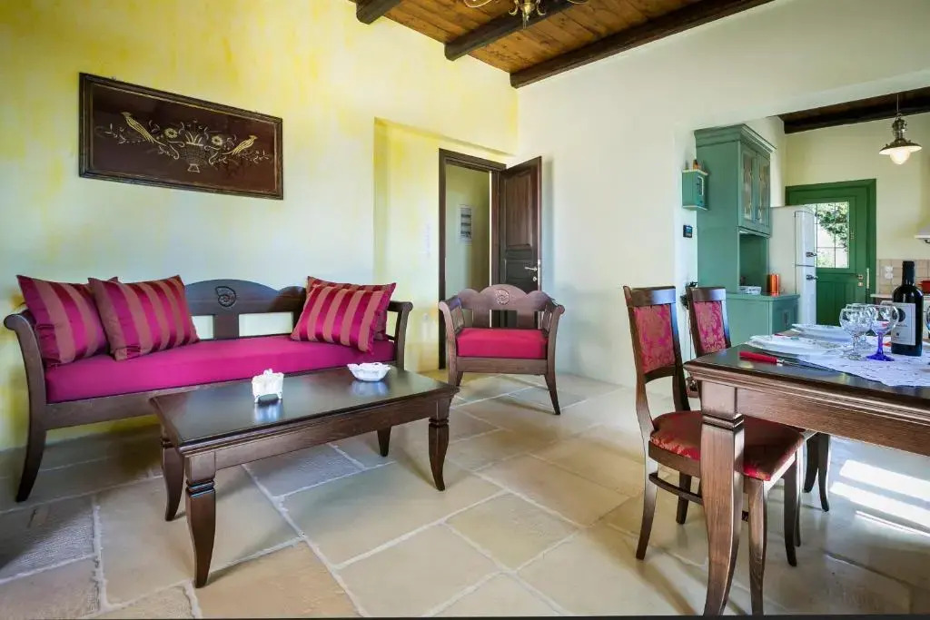Country Villa Atheras