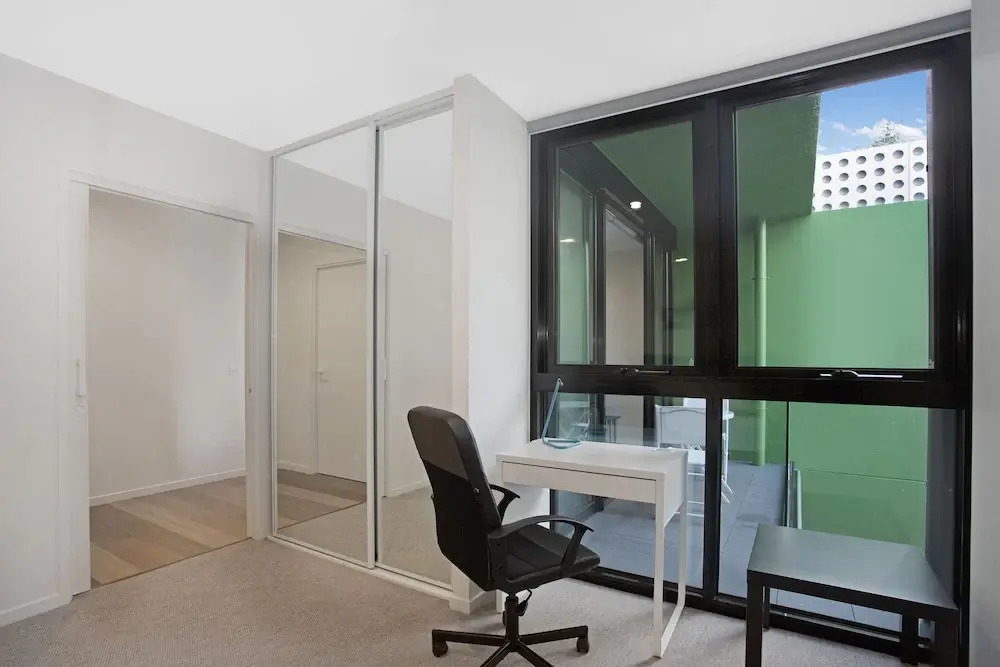 Astra Apartments Carlton