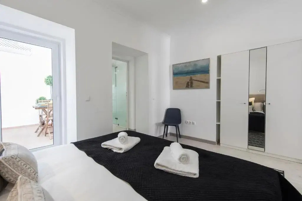 Principe Real Elegant flat with terrace